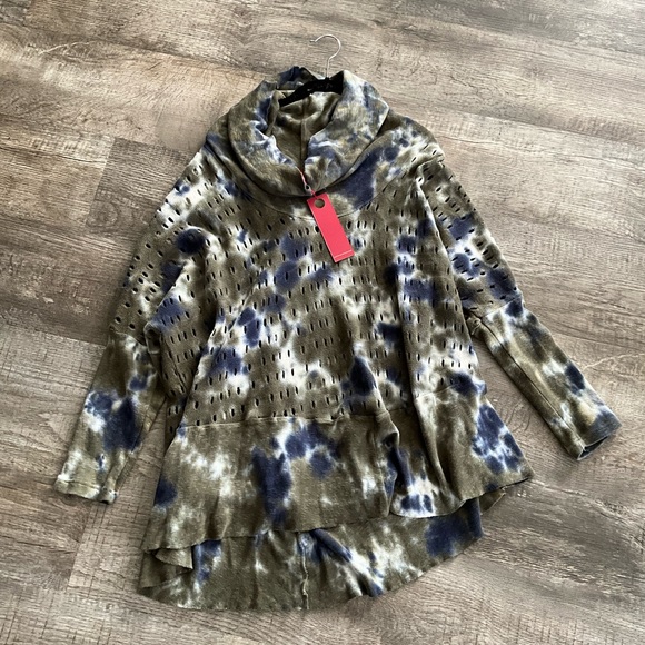 NWT Wearables Olive -Navy Tie Dye Mesh Cowl Neck Pullover Sweater Size Large - Picture 1 of 7